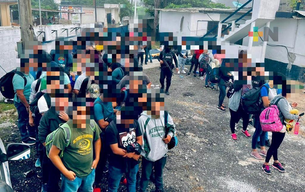 Resguardan a 154 migrantes en el sur de Veracruz