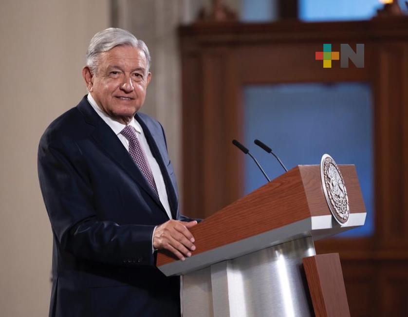 Reforma electoral es por la democracia, no para desaparecer al órgano encargado: AMLO