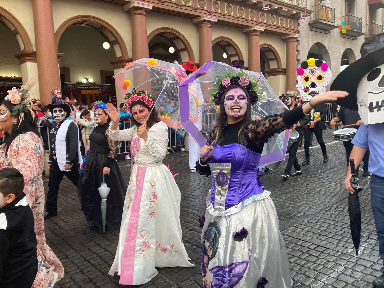 ¡Listos para el Desfile de Catrinas Neón!: Cuitláhuac García