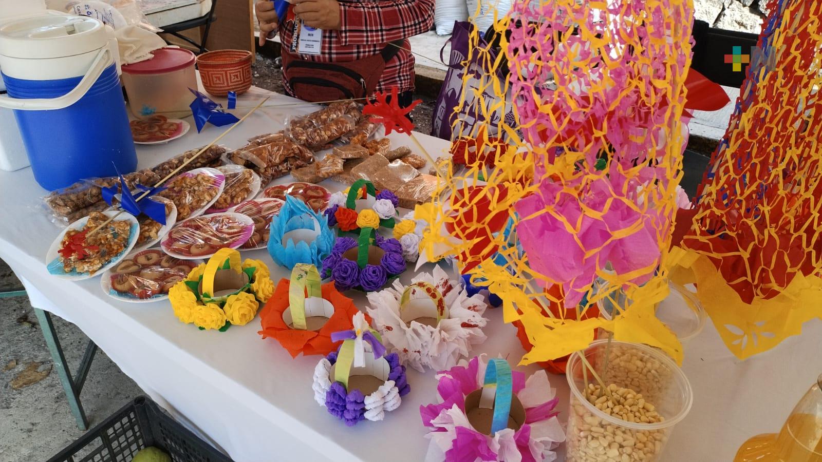 Con mercado temporal abren actividades de Festival de las Catrinas en Jilotepec