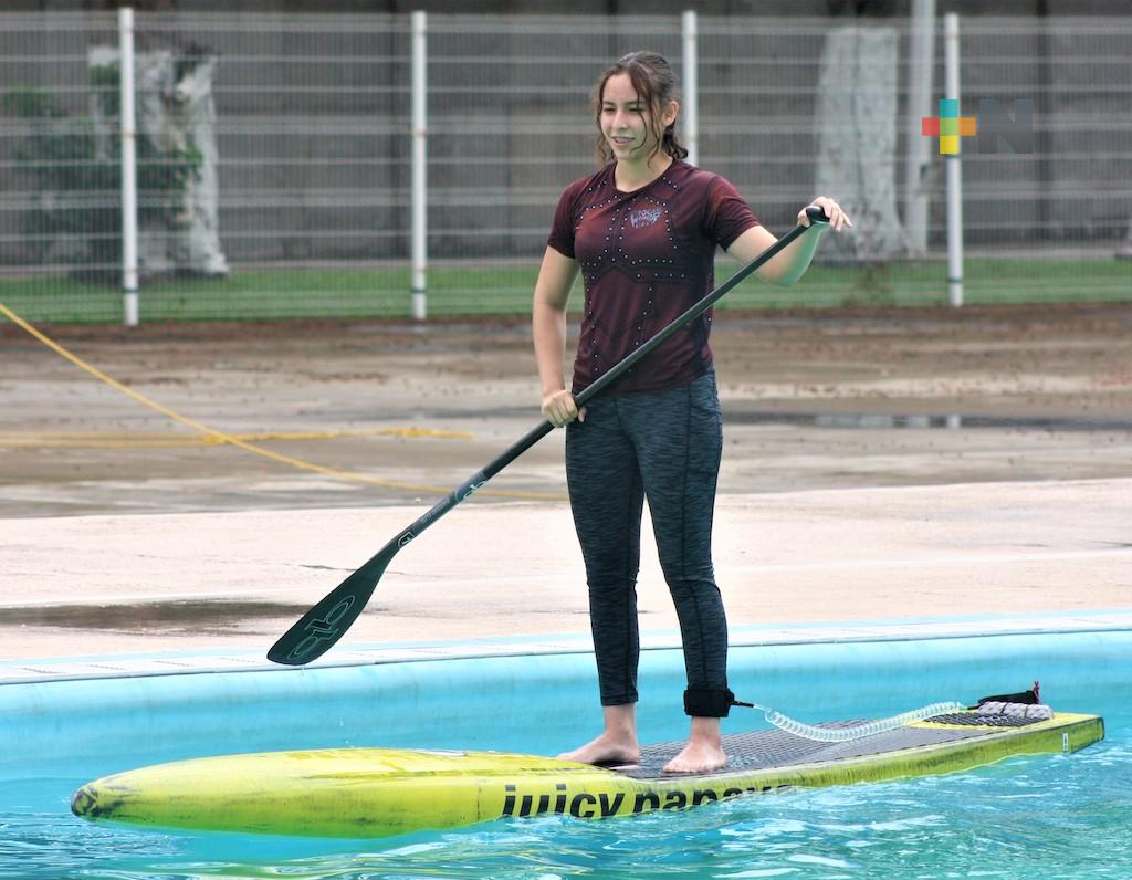 Surfista veracruzana califica al certamen Panamericano 2022