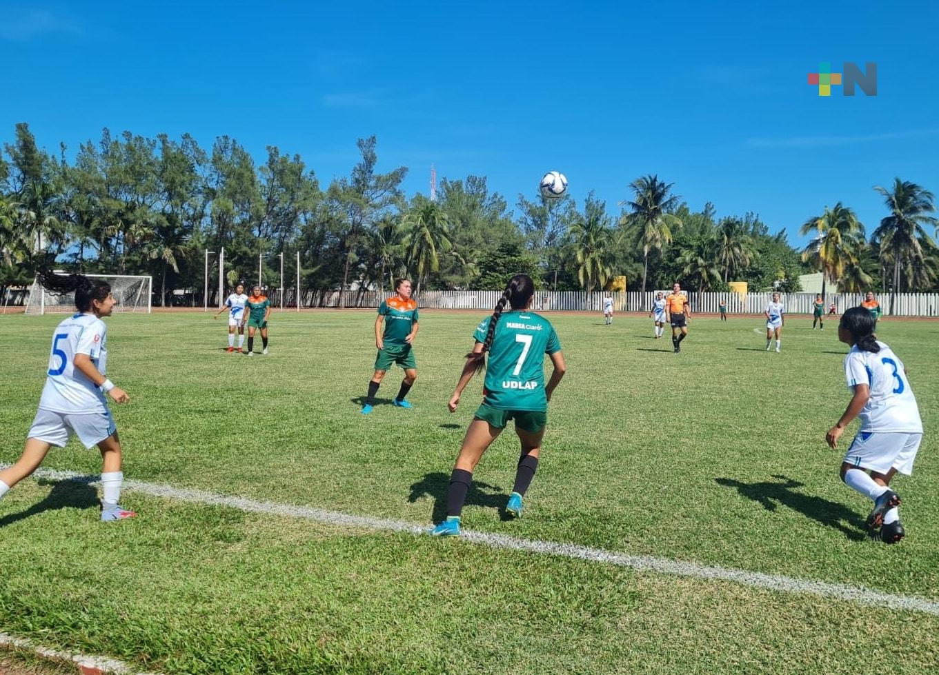 Halcones UV Femenil empató ante UDLAP en futbol de CONADEIP