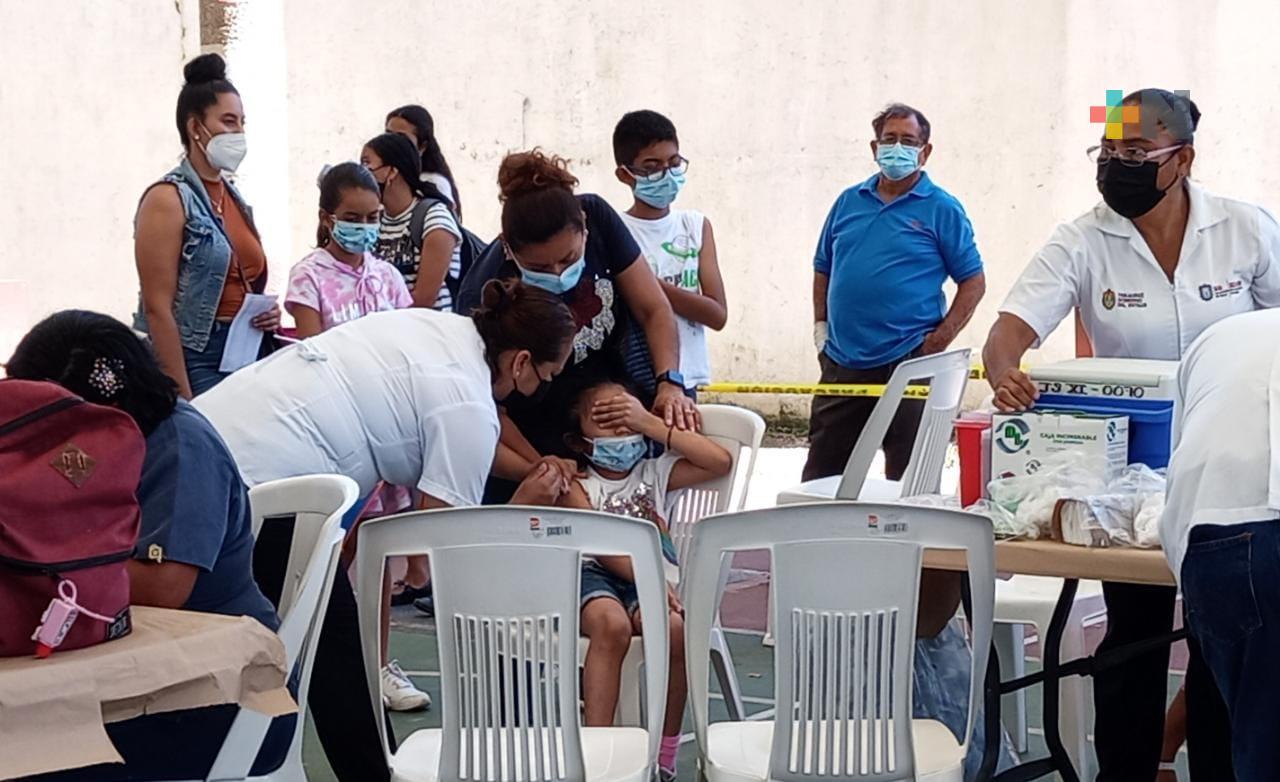 Vacunación antiCovid a menores de cinco a 11 años en Coatza