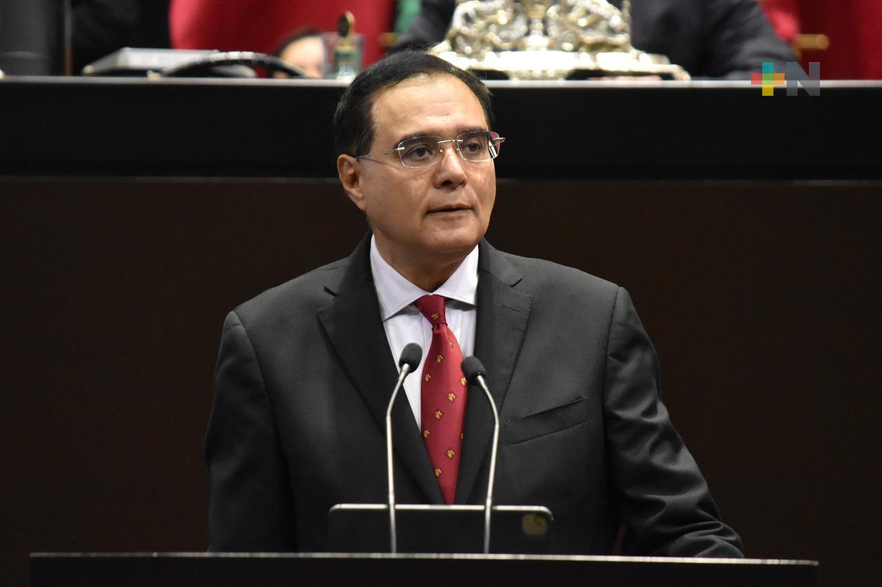 Falso, que iniciativa del Ejecutivo en materia electoral pretenda desaparecer al INE: Benjamín Robles