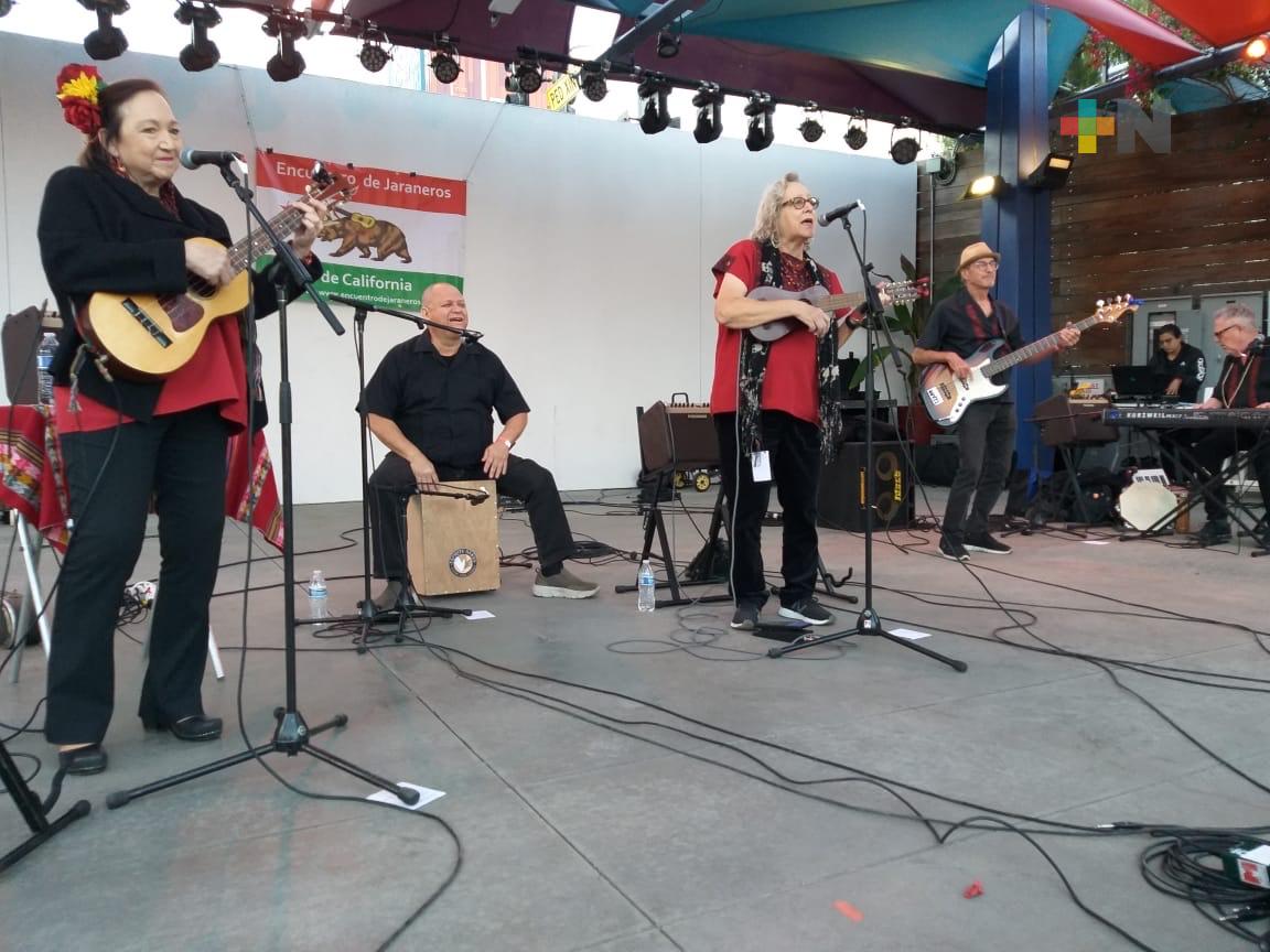 Se realiza el XX Encuentro de Jaraneros de California, en la ciudad de Los Ángeles