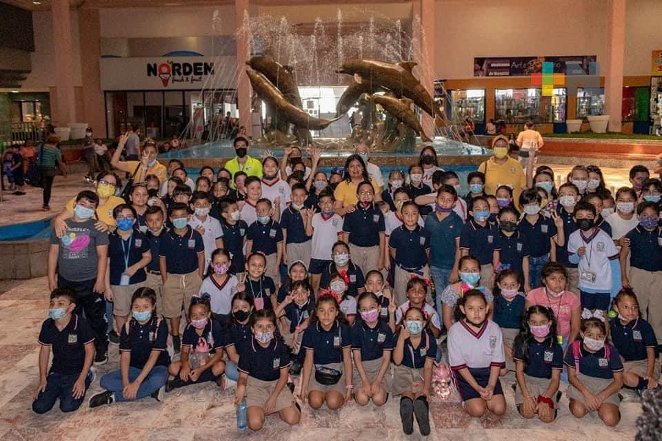 Gobernador destaca asistencia superior a 5 mil 500 personas, en el Aquarium de Veracruz