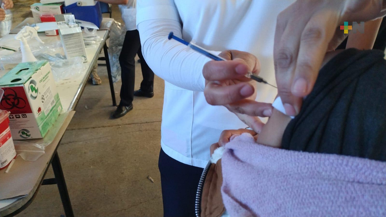 Aplican refuerzo antiCovid a menores de cinco a 11 años de Las Vigas