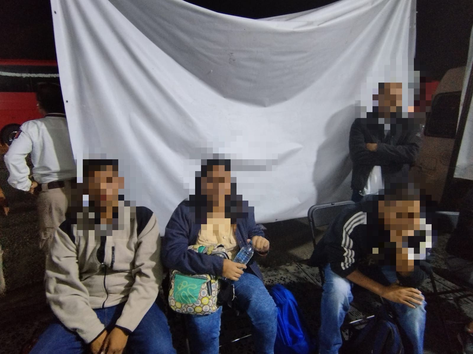 Resguarda SSP a 98 migrantes en ocho municipios, detienen a uno por presunto tráfico de personas