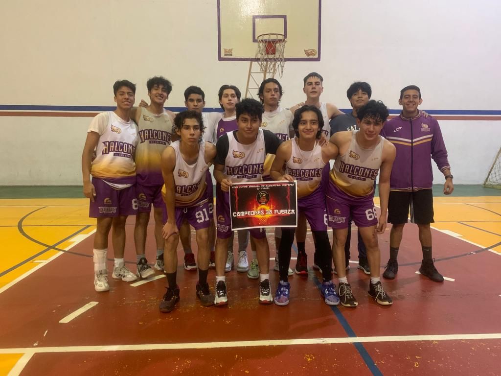 Halcones de Xalapa se corona campeón en el torneo intersemanal de Coatepec