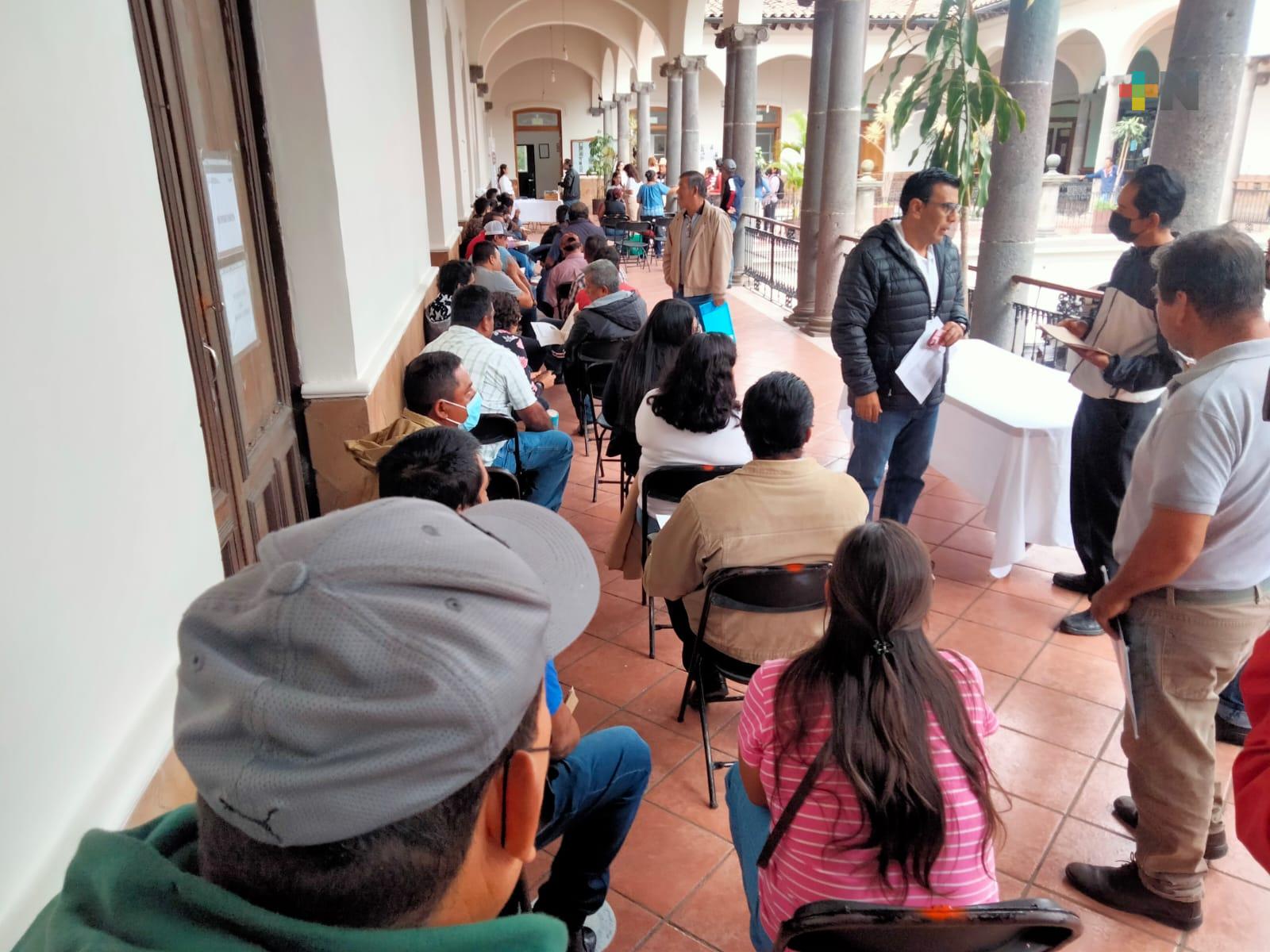 Llegan brigadas itinerantes del SAT al municipio de Coatepec