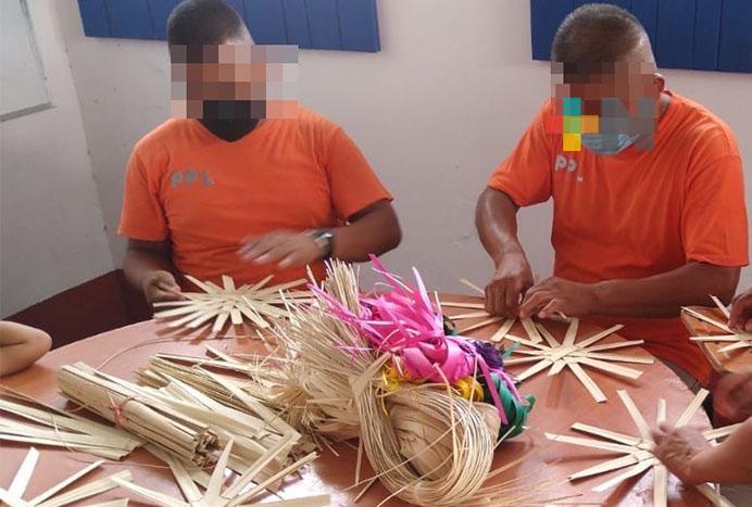 Otorgan competencias laborales a mil 528 personas en prisión