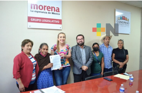 Después de 20 años, 143 familias tendrán certeza jurídica en predios en Zongolica: Sergio Guzmán