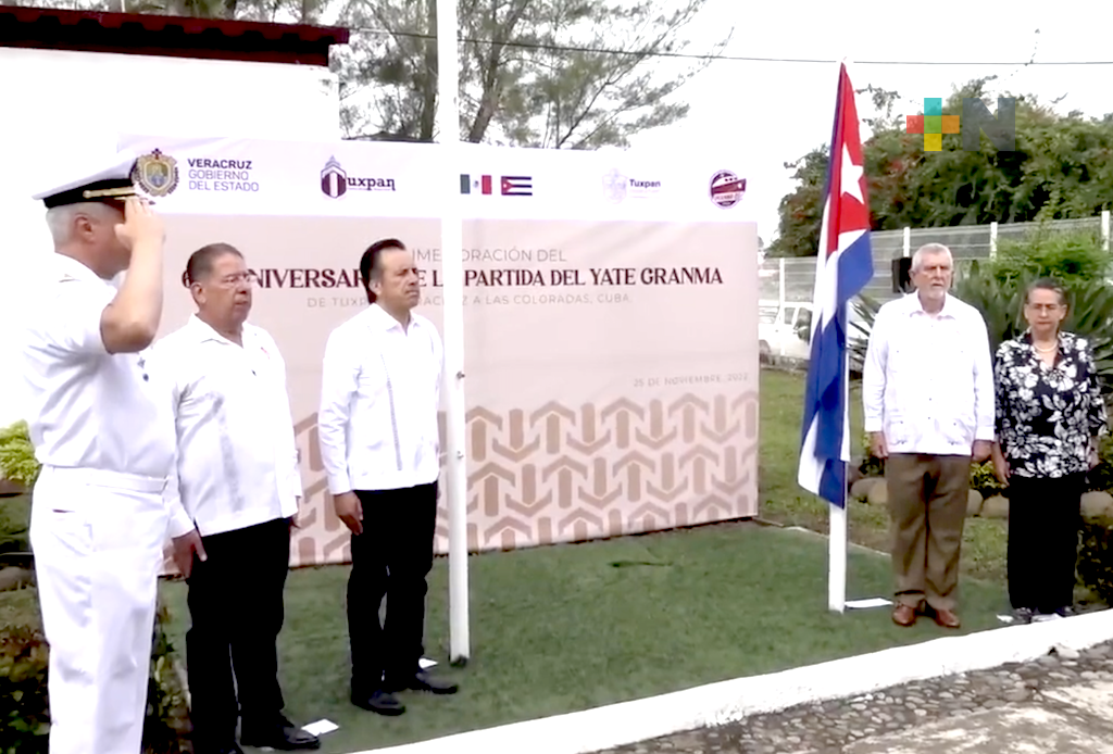 Cuitláhuac García encabeza ceremonia del 66 aniversario de la partida del yate “Granma”