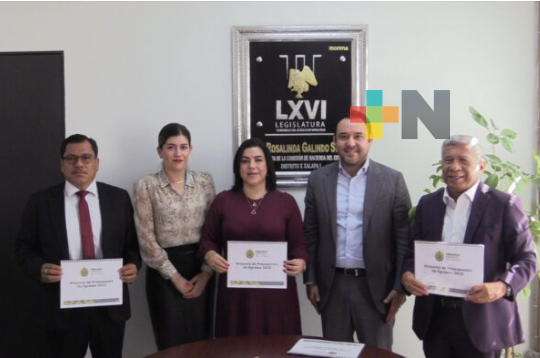 Tendrá Veracruz en 2023 un presupuesto equilibrado que abonará al bienestar del pueblo: Rosalinda Galindo