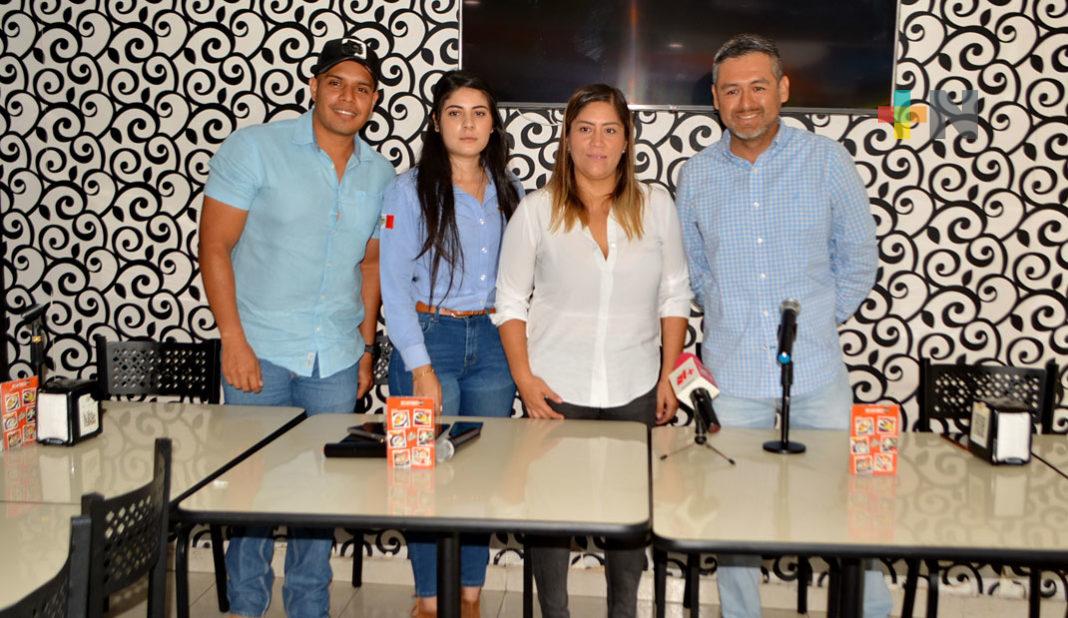 Presentan la Carrera Navideña «Santa Claus vs El Grinch»