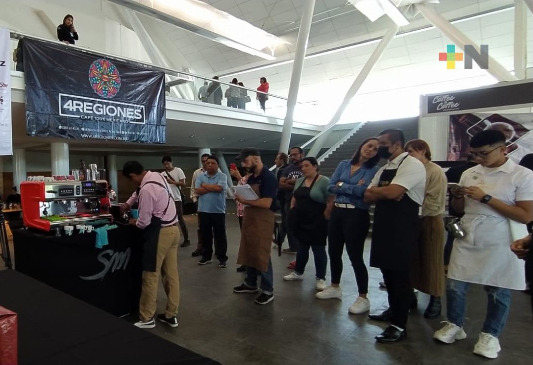 Expo Coffee & Coffee se desarrolla en el Centro Cultural Tlaqná