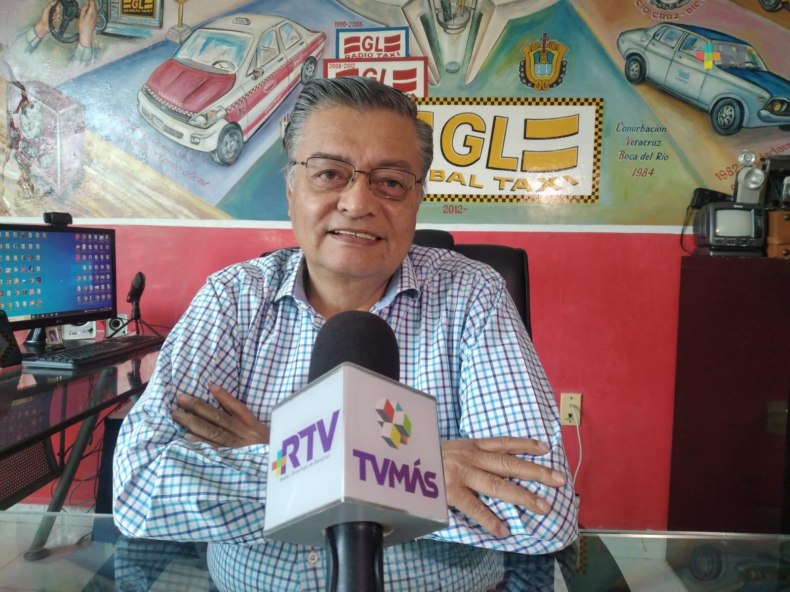 Taxistas dejan de dar servicio en algunas colonias por calles en malas condiciones