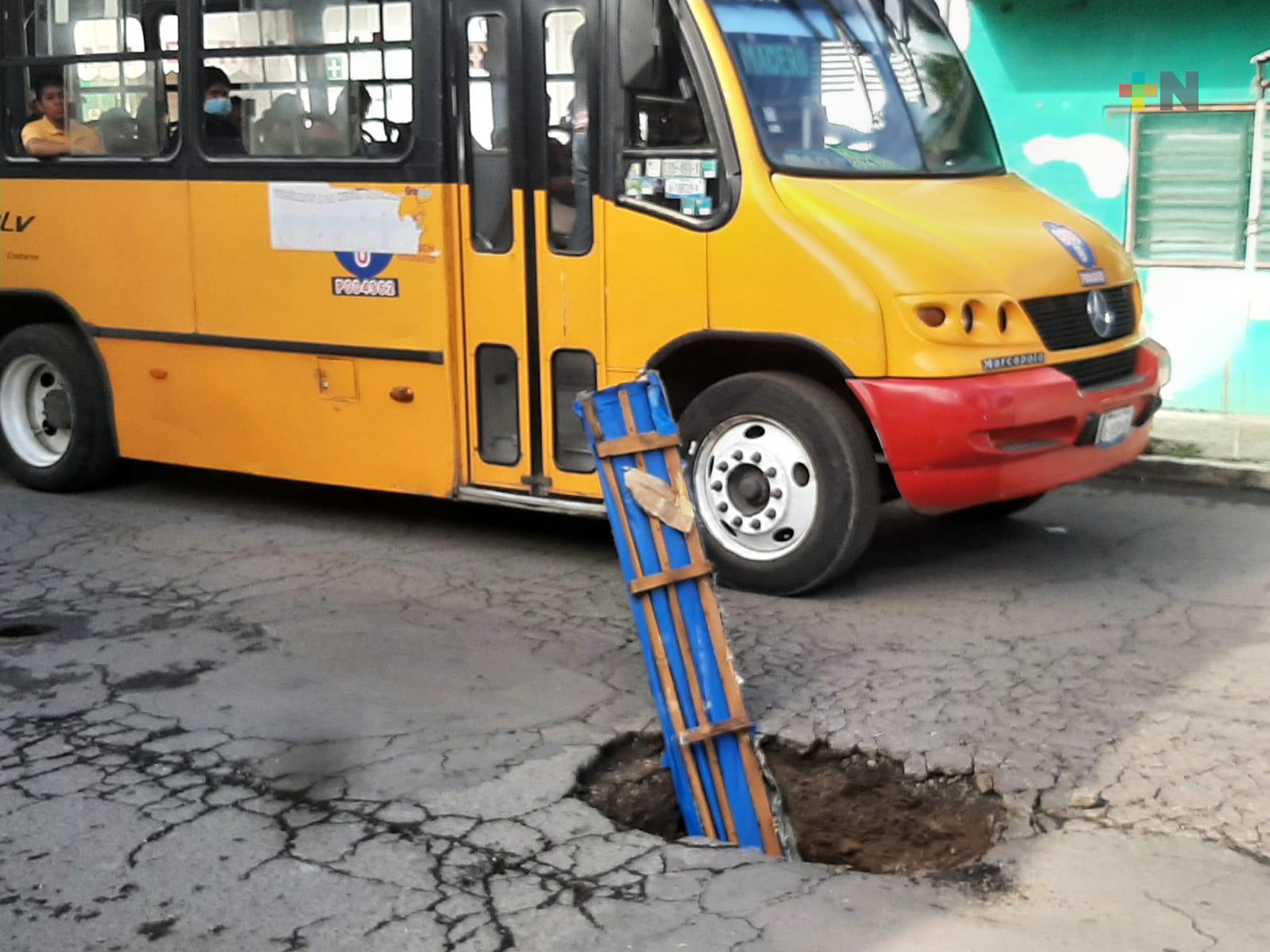 Hundimientos en colonia Remes acumulan un mes sin atención de la autoridad