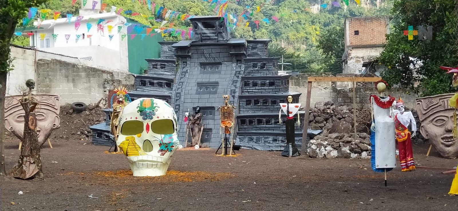 En Jilotepec celebran Día de Muertos con exposición de catrinas y diversas actividades