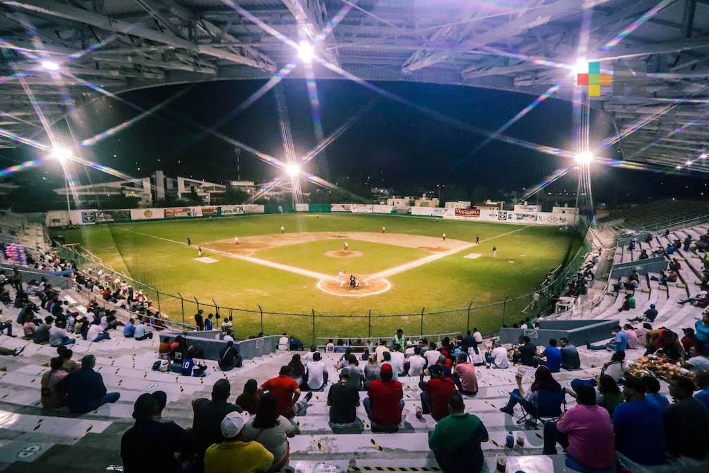 Lluvia impide juego entre Pericos y El Águila-Bravos