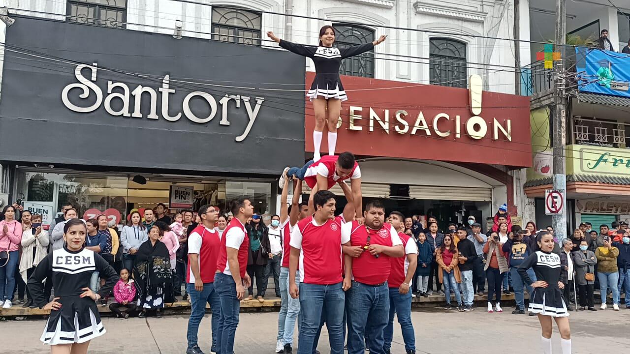 Más de 3 mil alumnos participaron en desfile conmemorativo de la Revolución Mexicana en Martínez de la Torre