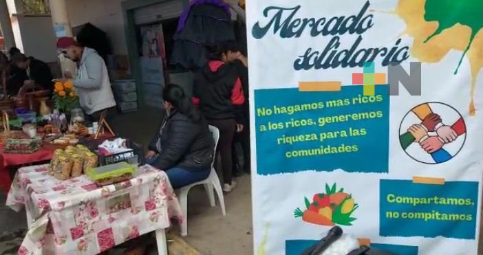 Promueven artesanías realizadas en centro penitenciario de Huayacocotla