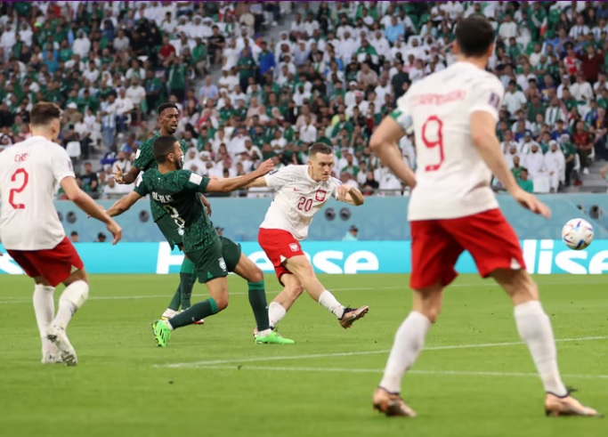 Polonia venció a Arabia Saudí