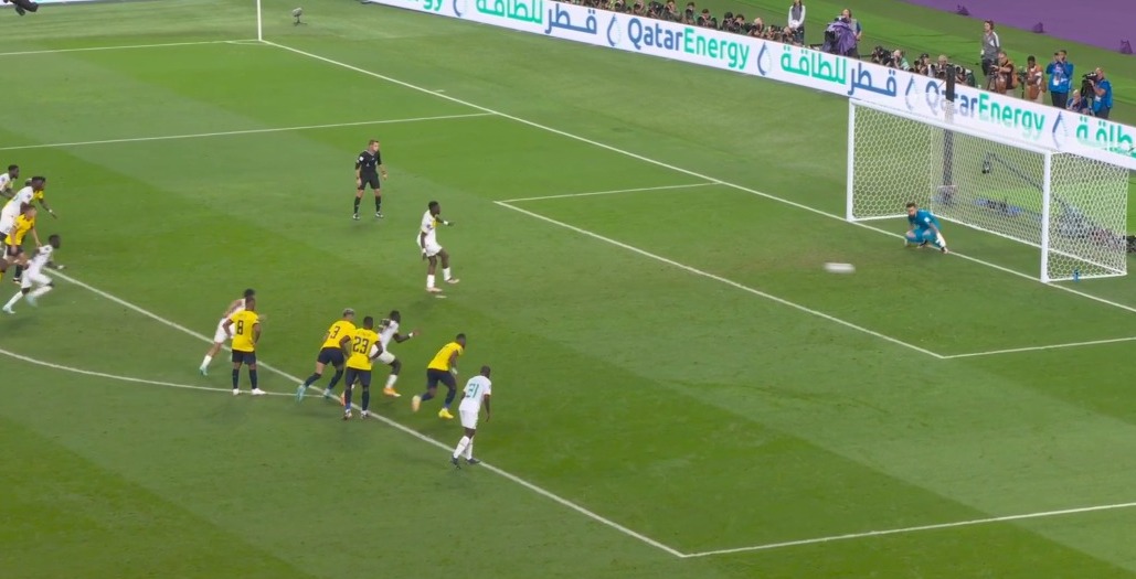 Ecuador perdió con Senegal y no pudo clasificarse a octavos de final