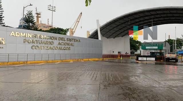 Crece 16.2 por ciento movimiento de carga en puerto de Coatza