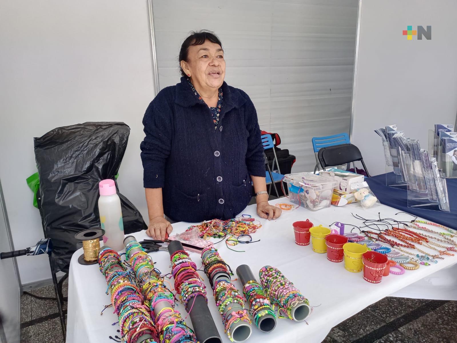 Apoya gobierno estatal a emprendedores de Coatza a través de PROMOVER