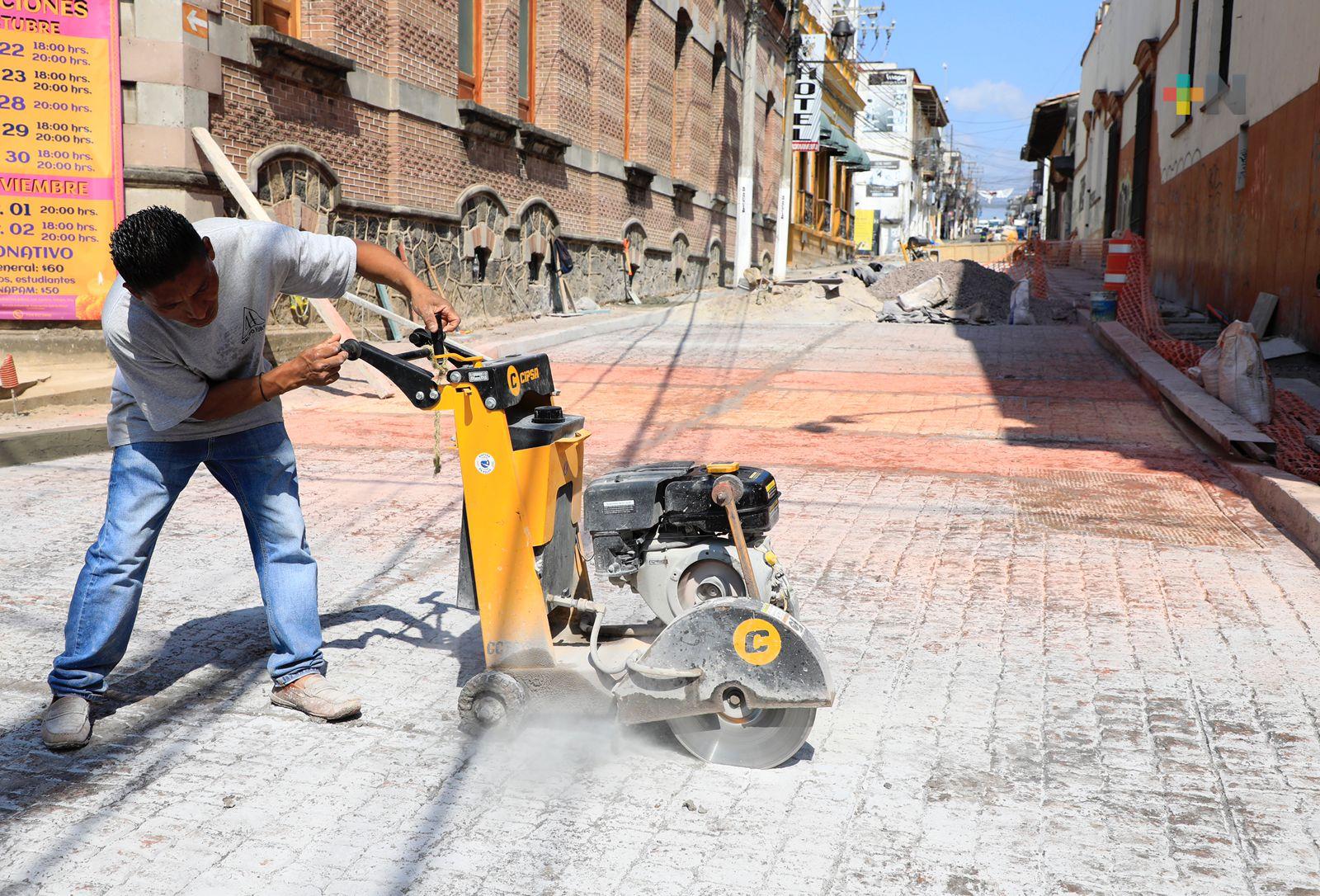 Supervisa Ricardo Ahued obra de rehabilitación integral en Clavijero