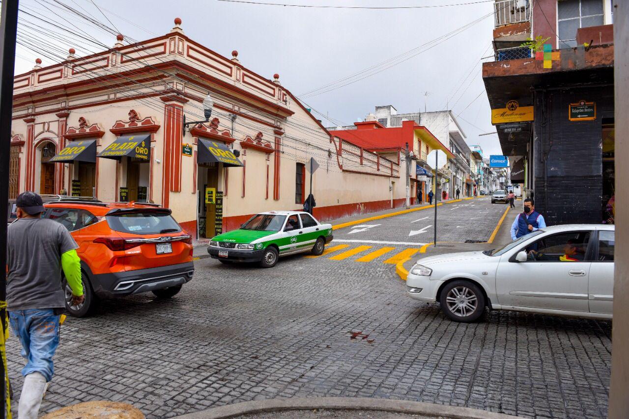 Reabren Calle Nogueira en el centro de Xalapa