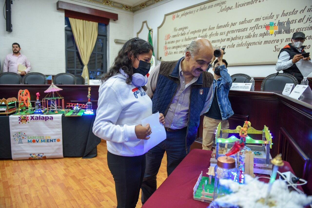 Brinda Ayuntamiento capacitación para la vida