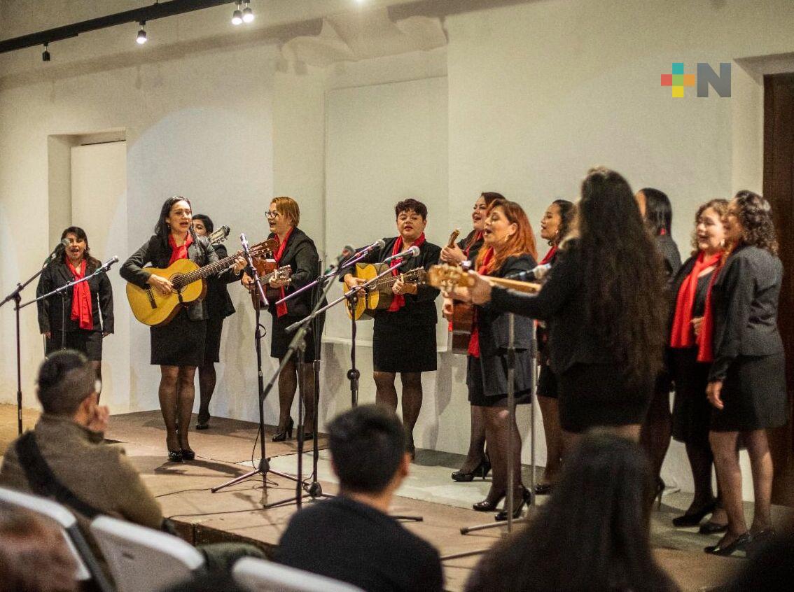 Realizan Encuentro de Rondallas en Centro Recreativo