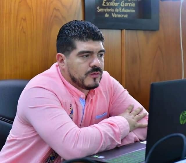 Alrededor de 700 mdp se distribuirán para cumplir compromiso con docentes: SEV