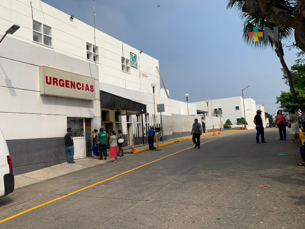 Pide personal de Hospital de Coatza mantengan sus derechos con su incorporación al IMSS-Bienestar