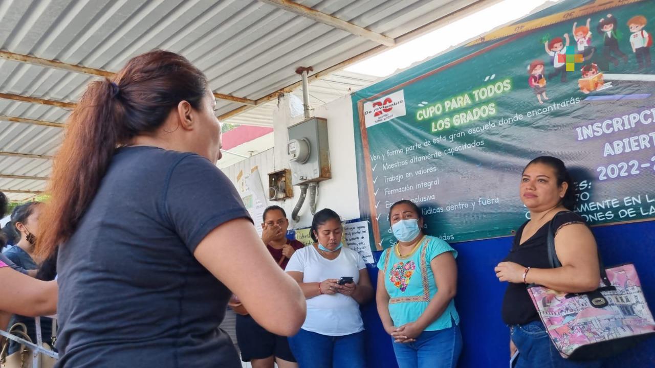 Acusan desfalco en cuotas escolares en primaria de Coatza