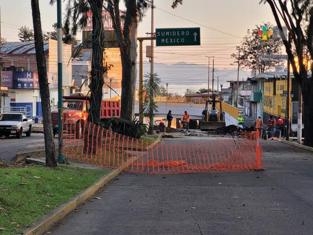 Cierran calle de Pípila a la altura del calle 16 de Septiembre por obras hidráulicas
