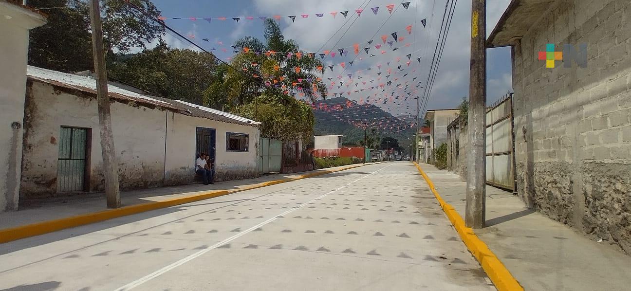 En tiempo récord inauguran entrada rehabilitada a Coacoatzintla