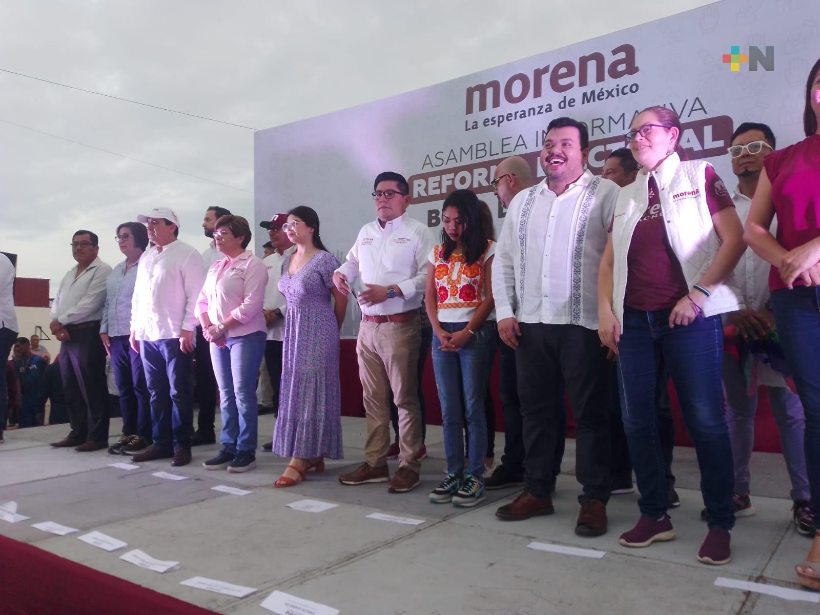 Con asamblea, Morena informa a veracruzanos sobre reforma electoral