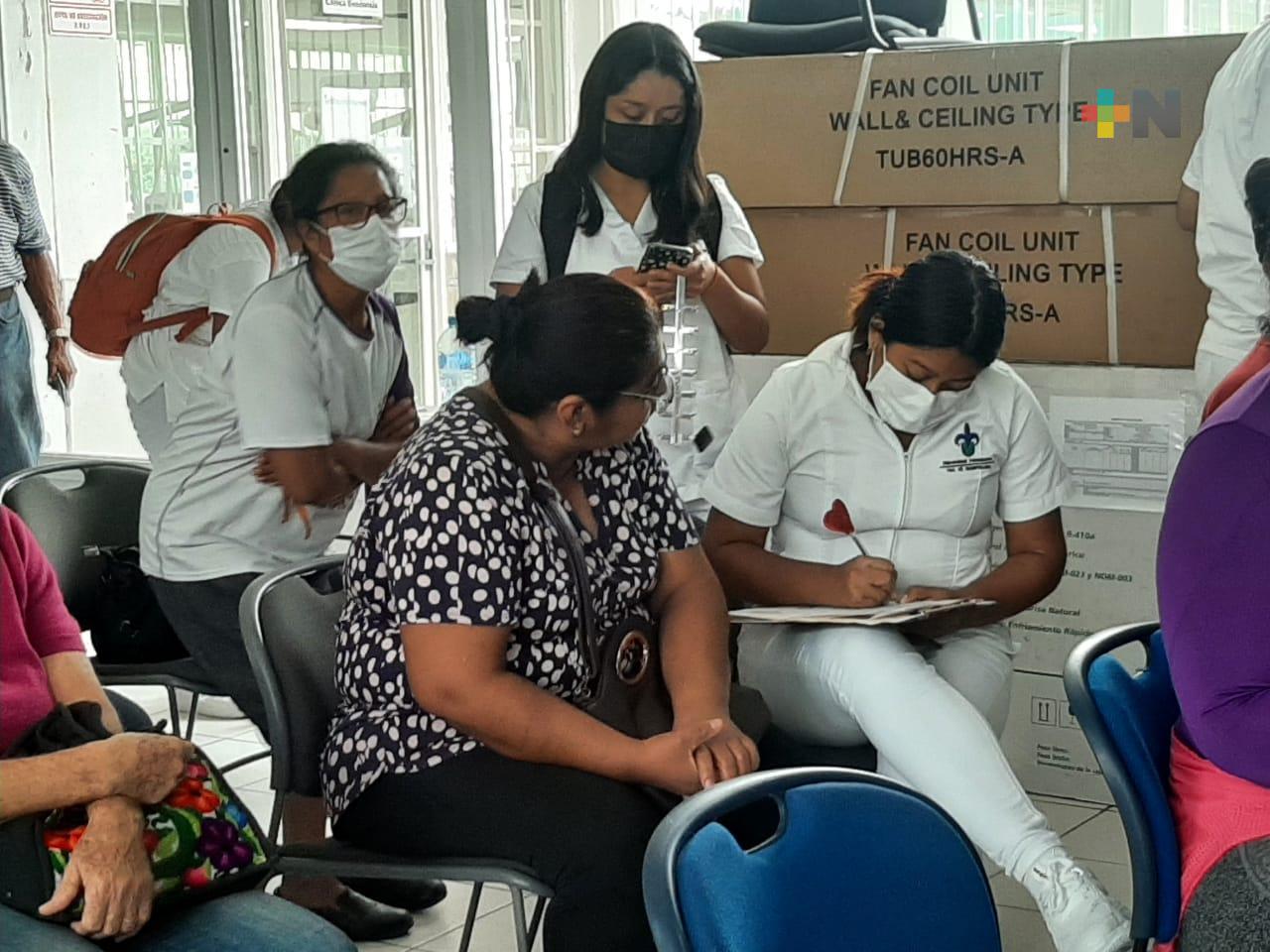 Inician jornadas de extracción dental en campus Mocambo de la UV