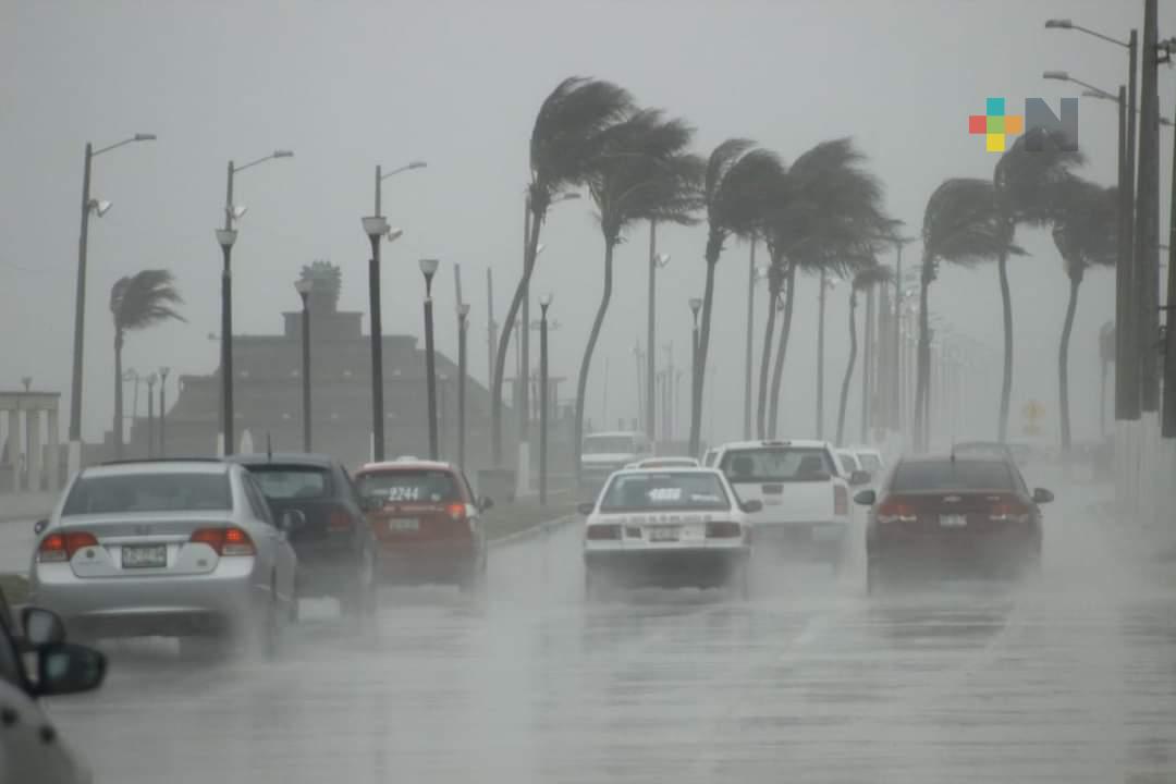 Continuarán lluvias y evento de norte en municipios veracruzanos