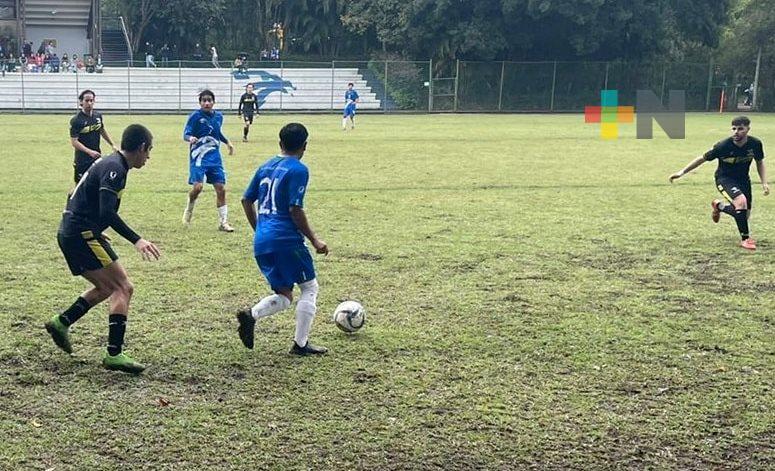 Halcones UV visitan a UAEM en varonil y reciben a Tec Puebla, en futbol CONADEIP
