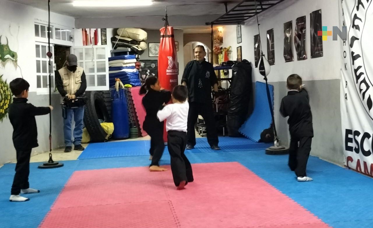 Félix Aguilar regresa a Xalapa, pionero en Whu Shu Kung Fu