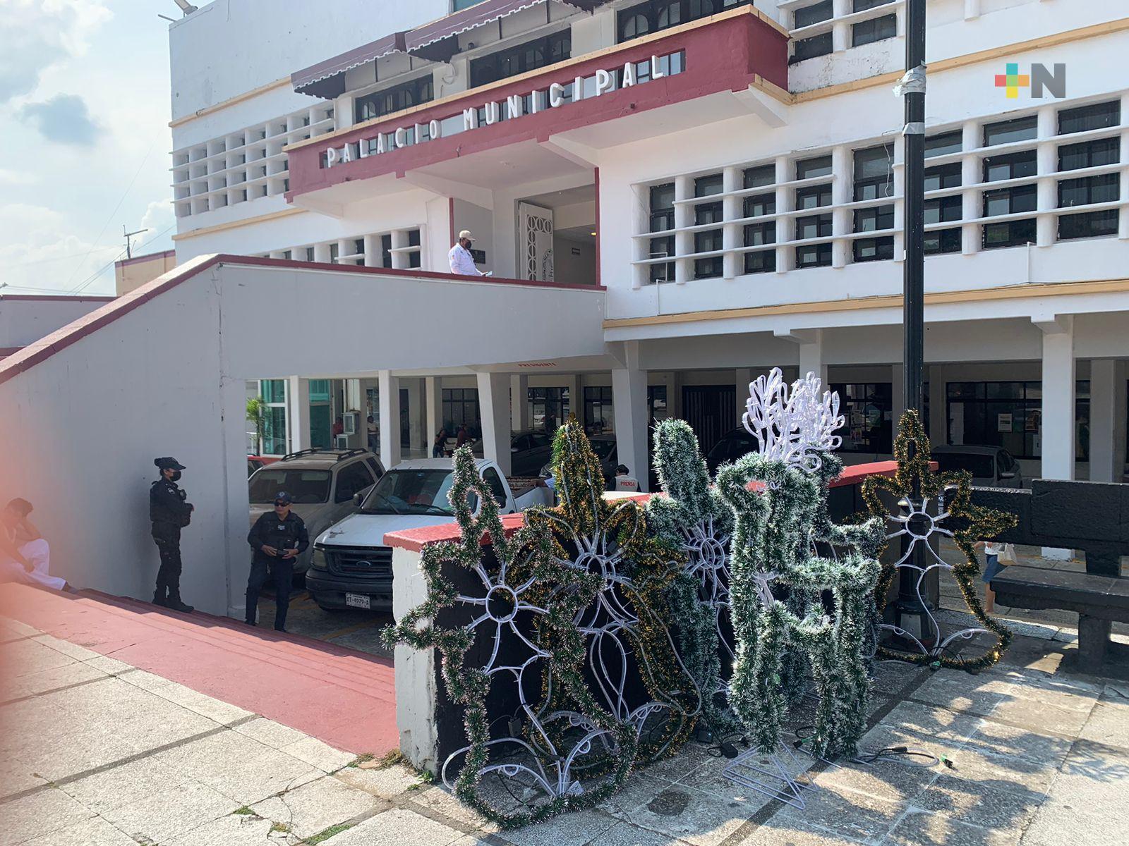 Adornarán con motivos navideños parque Independencia de Coatzacoalcos