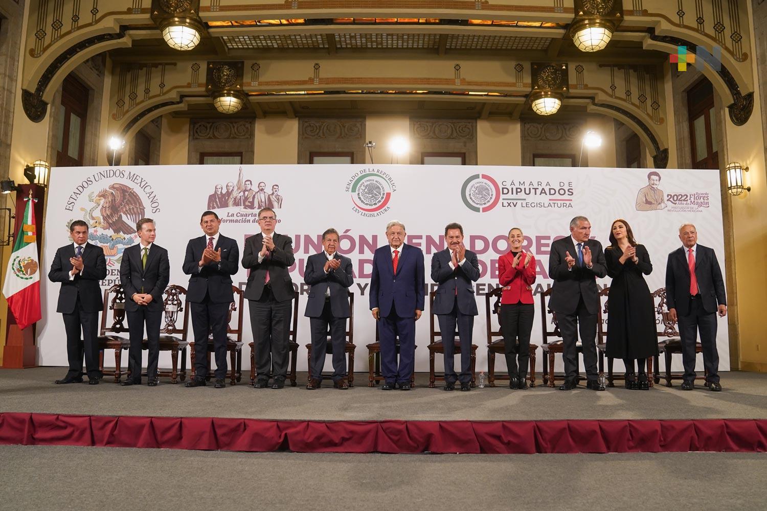Presidente López Obrador se reunió con legisladores federales en Palacio Nacional