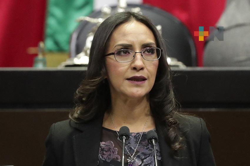 Propone Laura Pérez incluir perspectiva de género en Ley del Infonavit