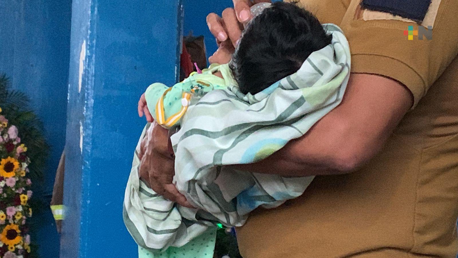 Madre de bebé desaparecida en Coatzacoalcos inicia trámites para que se la entreguen