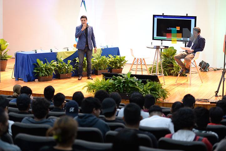 UV promueve la cultura de la información segura