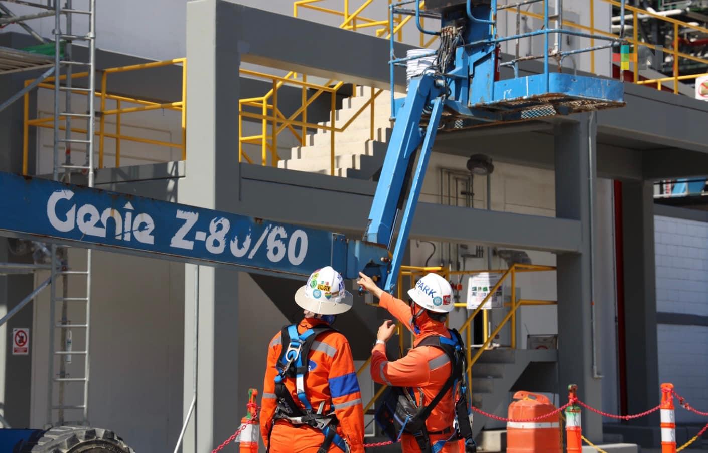 Trabajadores de Dos Bocas comprometidos con los trabajos de integración: Rocío Nahle